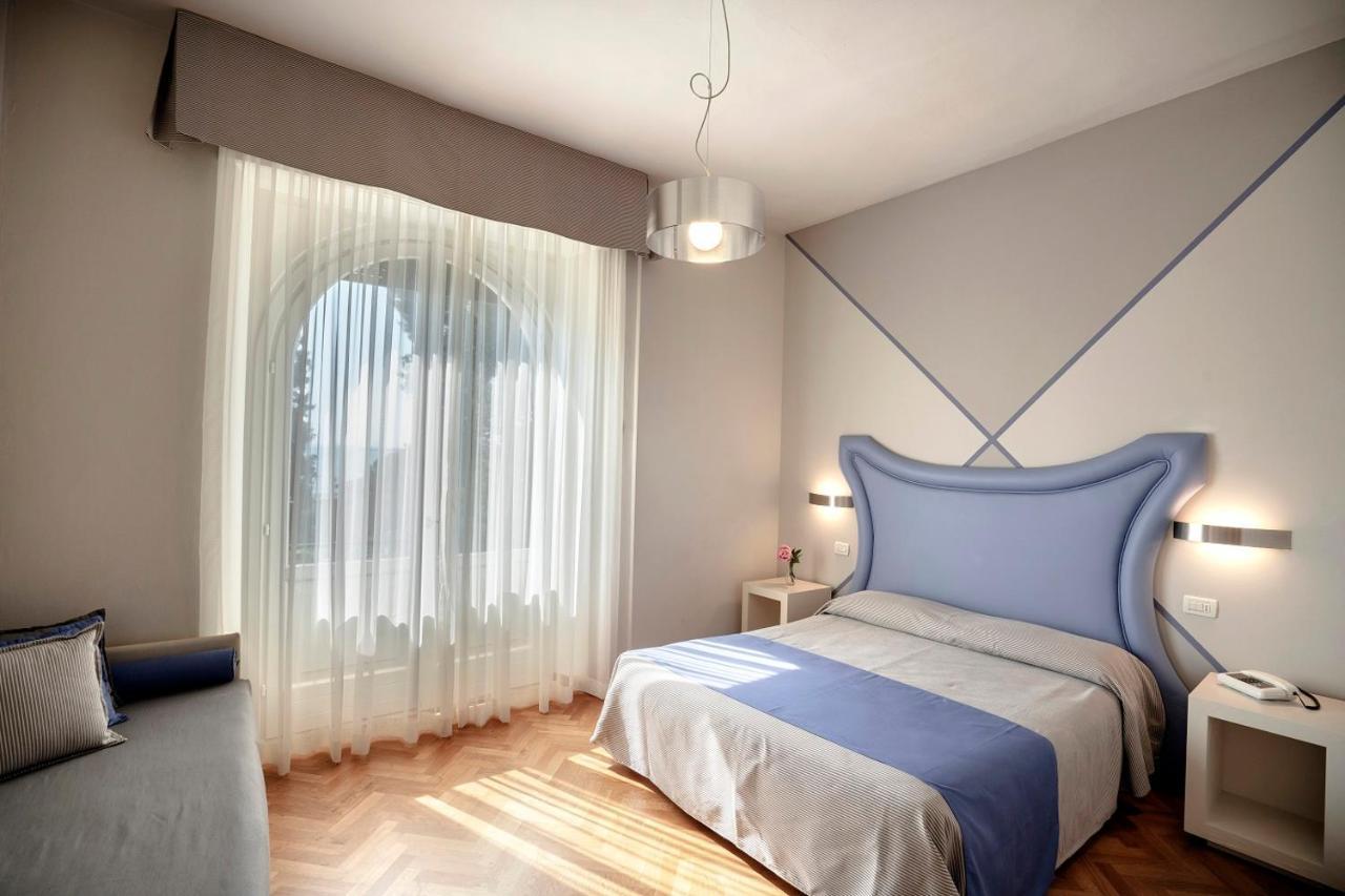 Hotel Bellevue Gardone Riviera Εξωτερικό φωτογραφία
