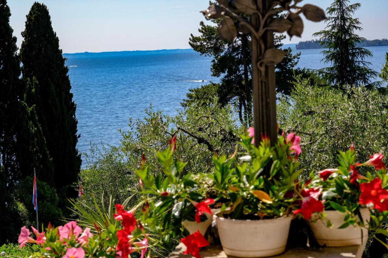 Hotel Bellevue Gardone Riviera Εξωτερικό φωτογραφία