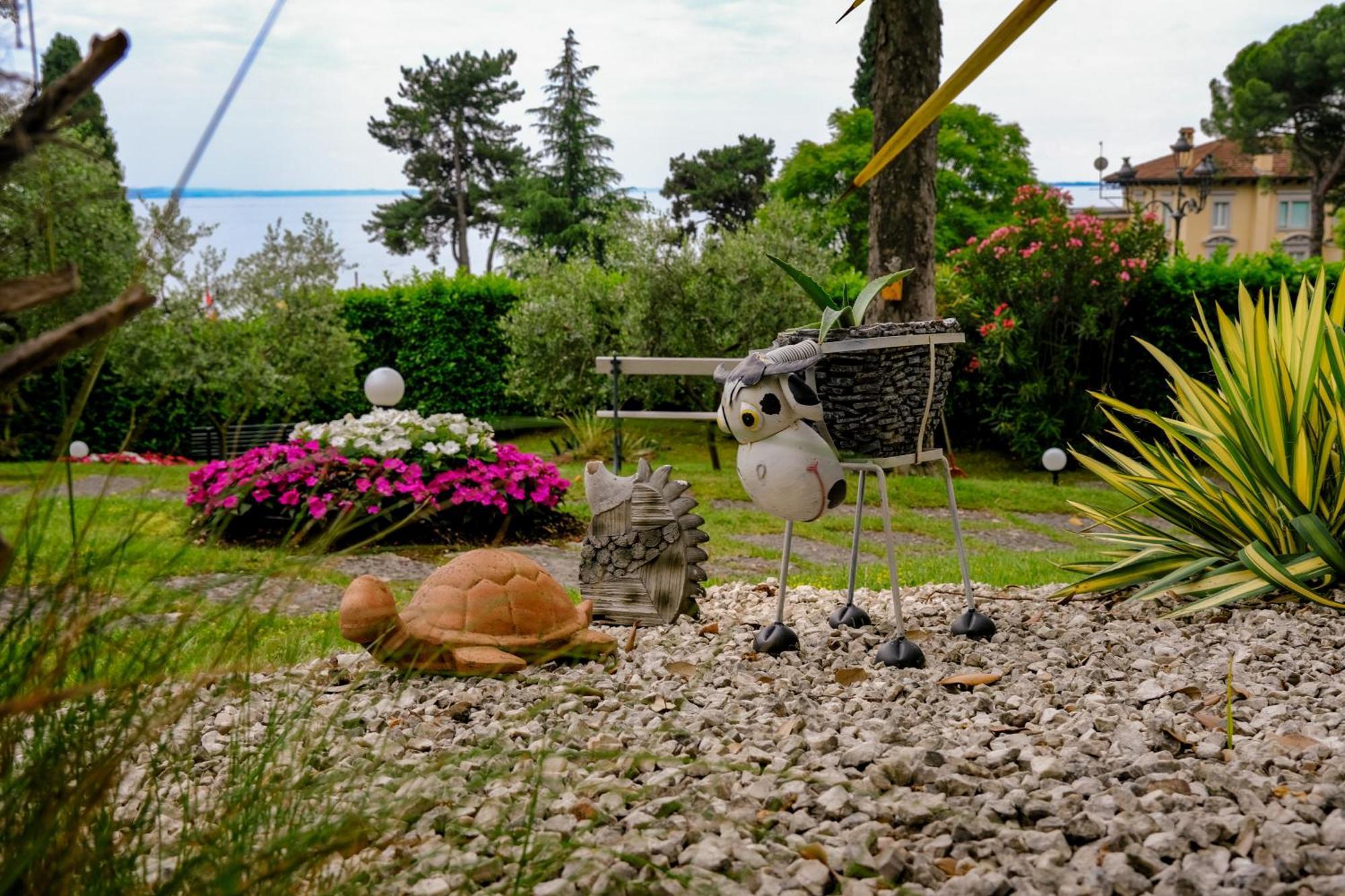 Hotel Bellevue Gardone Riviera Εξωτερικό φωτογραφία