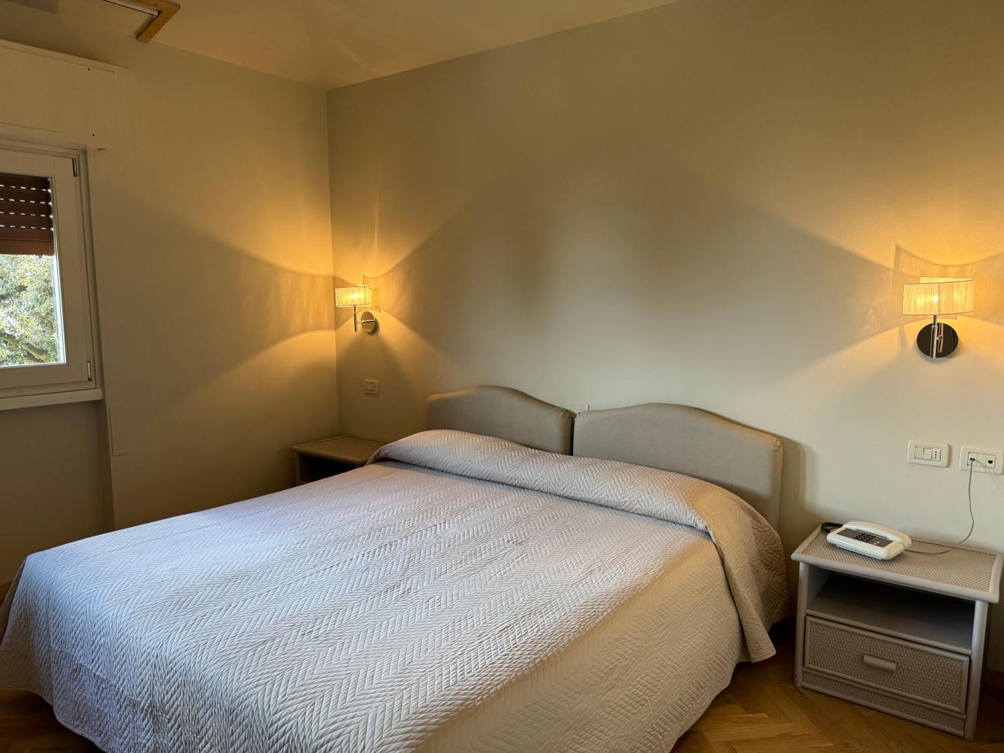 Hotel Bellevue Gardone Riviera Εξωτερικό φωτογραφία