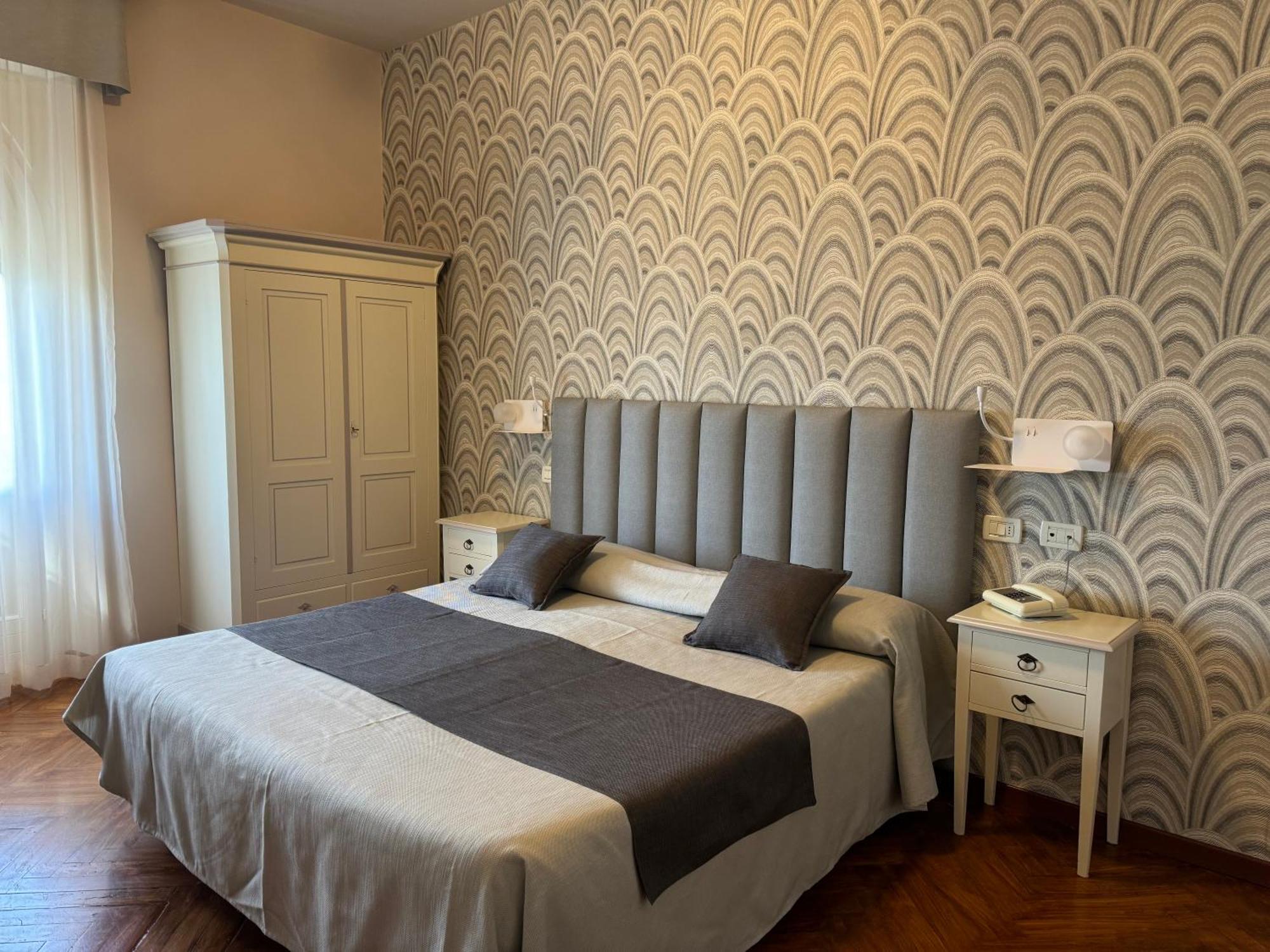 Hotel Bellevue Gardone Riviera Εξωτερικό φωτογραφία
