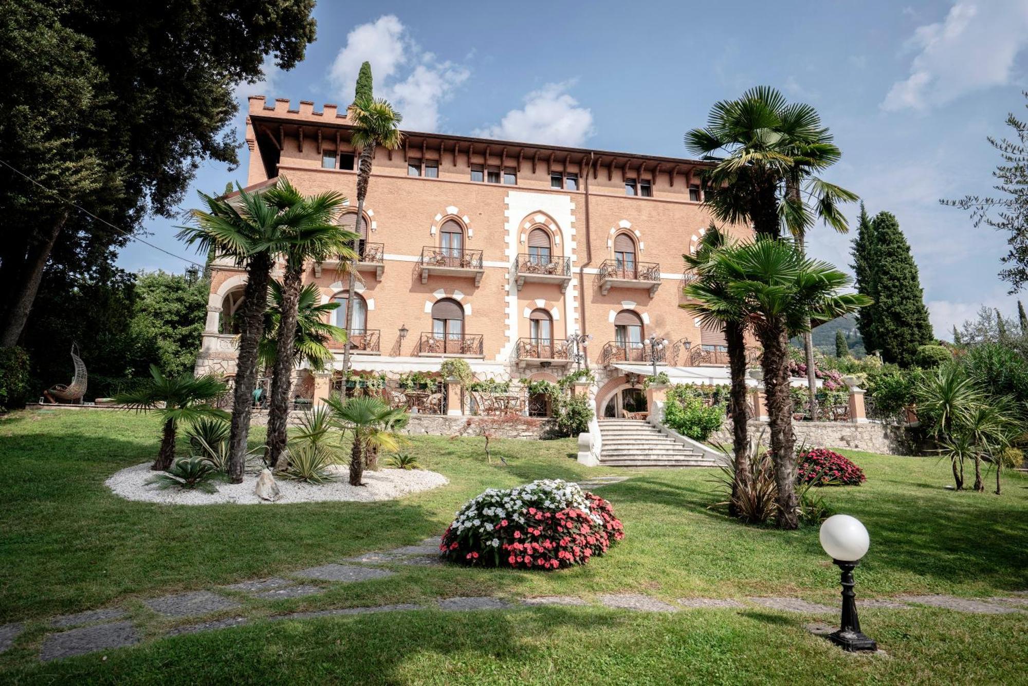Hotel Bellevue Gardone Riviera Εξωτερικό φωτογραφία
