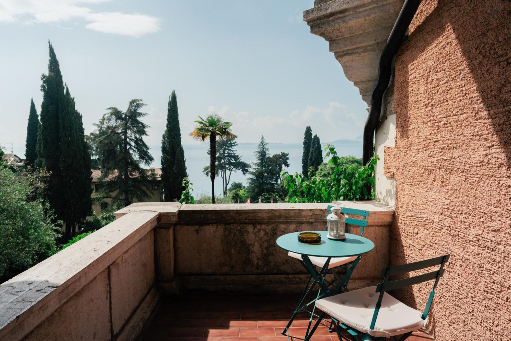 Hotel Bellevue Gardone Riviera Εξωτερικό φωτογραφία